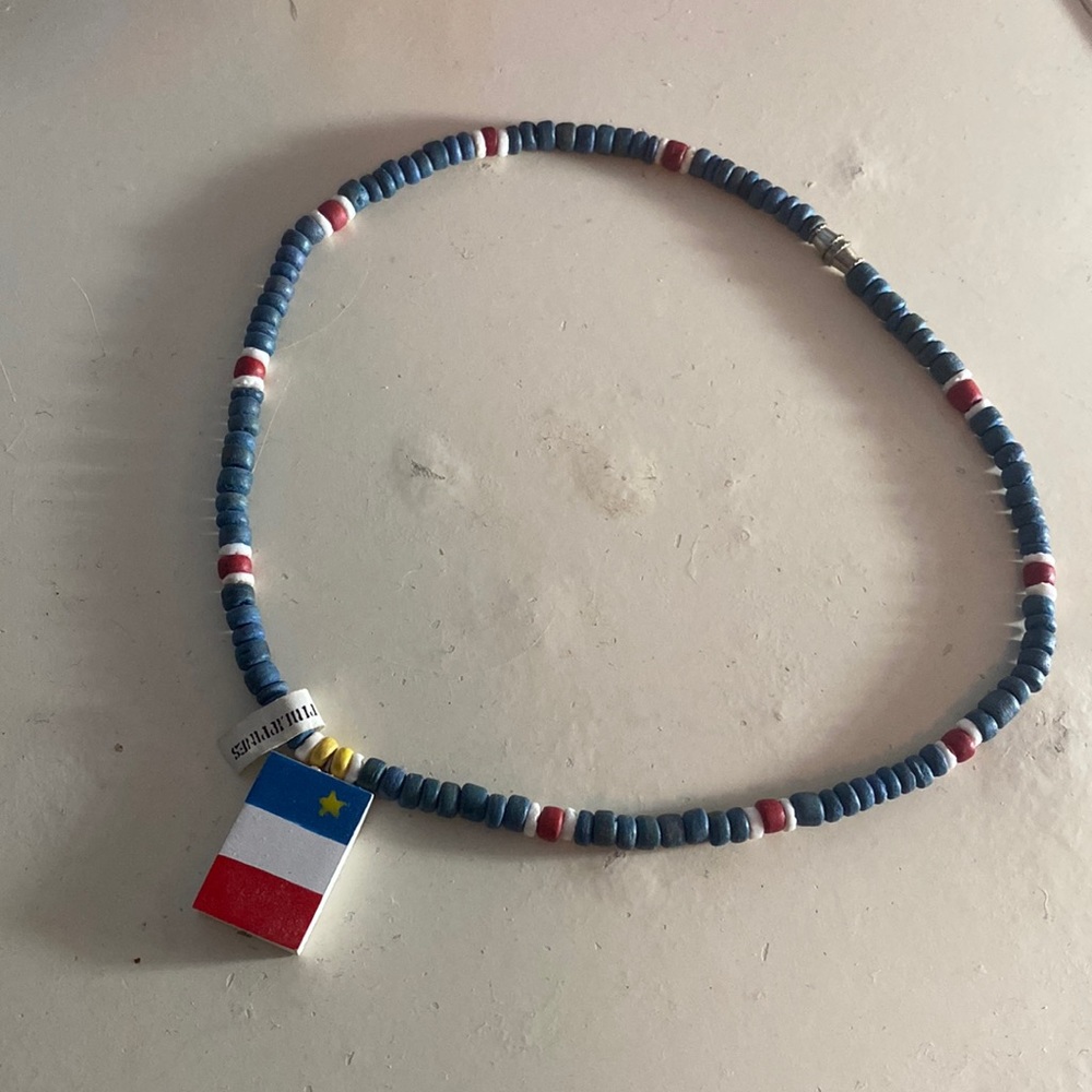 Philippines flag bead necklace